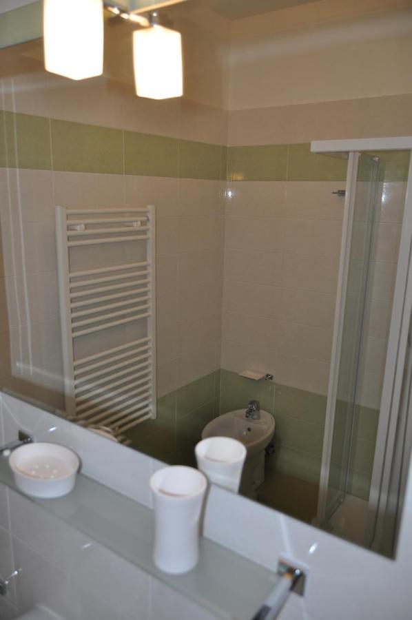 Casa Vacanza E Per Lavoro Tessyhouse Spinea Exteriör bild